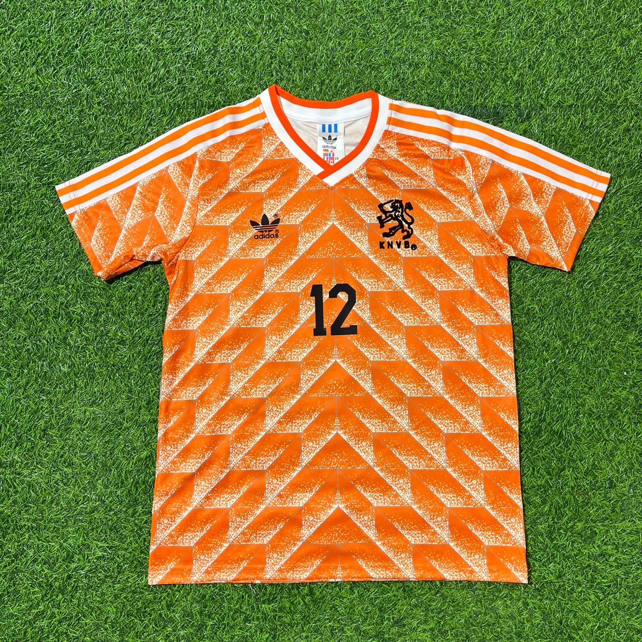 Marco van Basten Netherlands 1988 Home Retro Football Jersey Kit