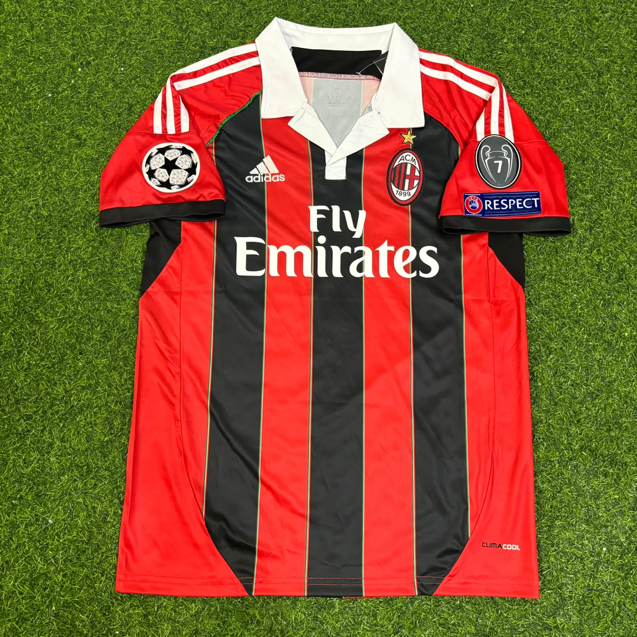 Mario Balotelli – AC Milan 2012/13 Home Retro Kit Jersey – | Trikot | Maillot Soccer Shirt