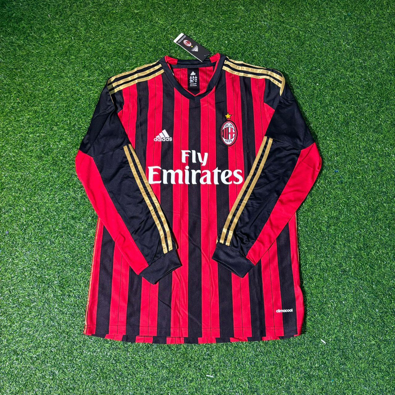 Mario Balotelli AC Milan 2013/14 Long Sleeve Home Retro Football Jersey Kit