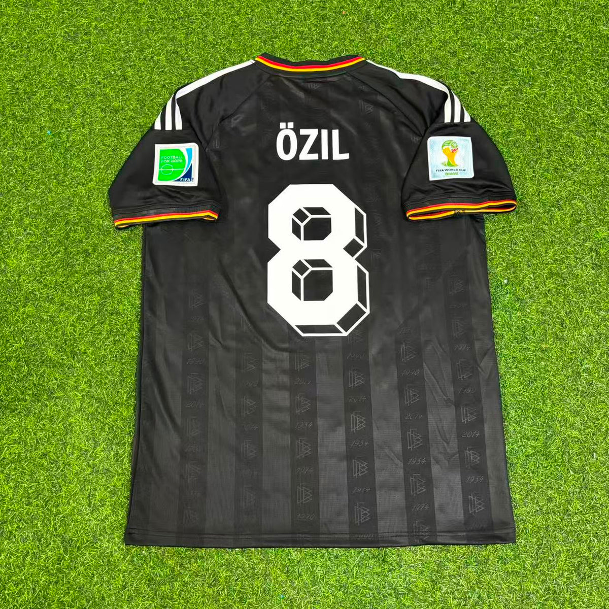 Mesut Özil Germany 2014 World Cup Special Edition Black Retro Football Jersey