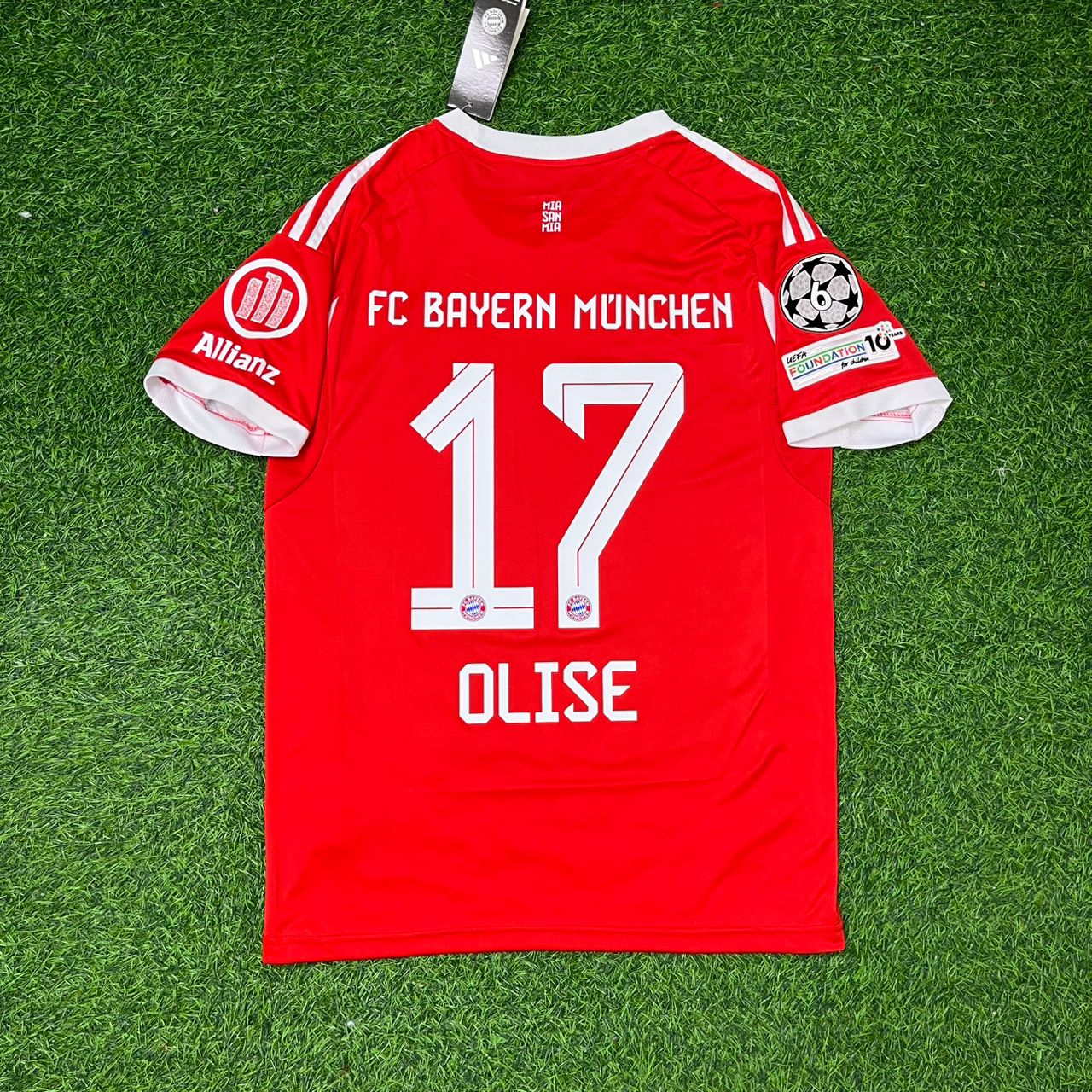 michael-olise-bayern-munich-
