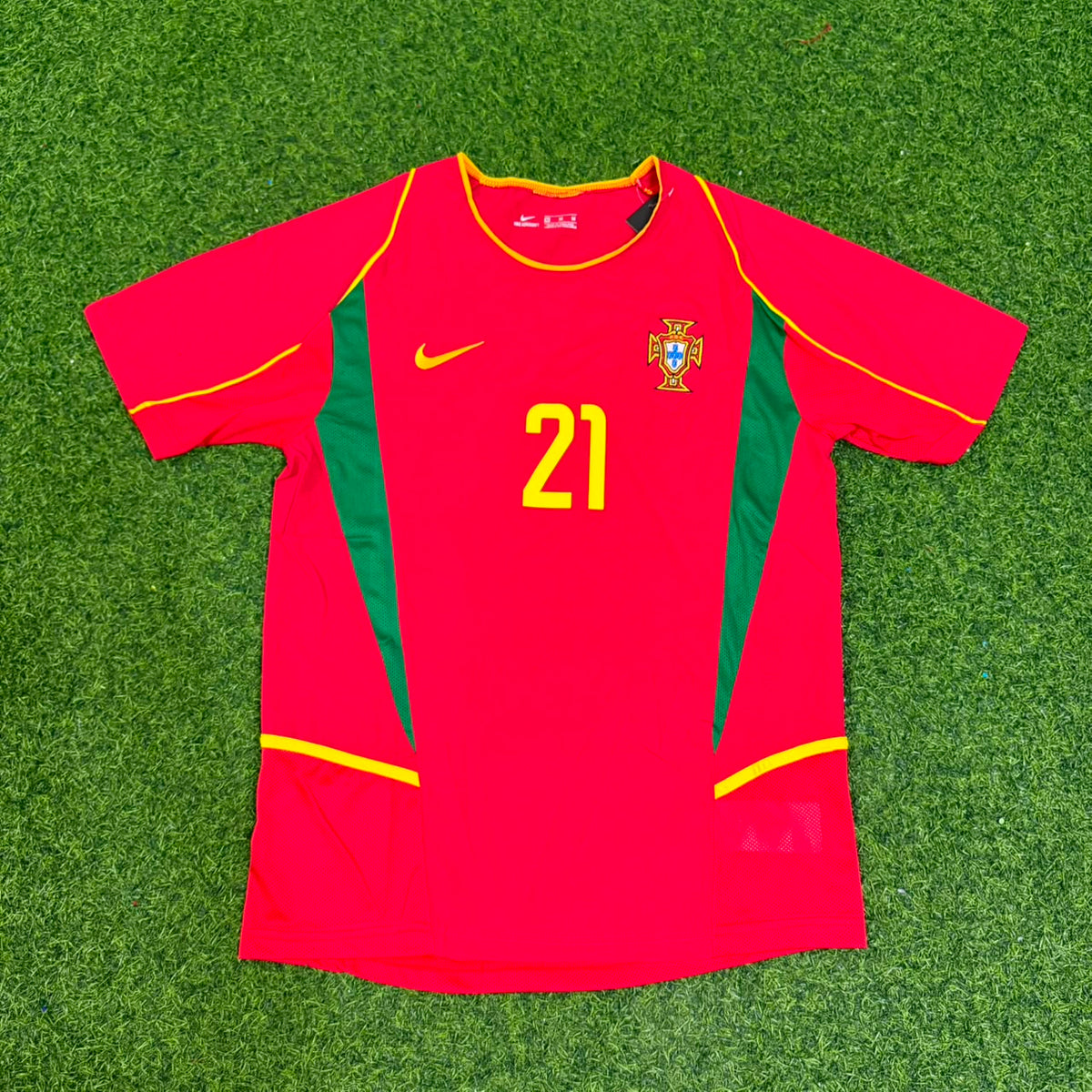 Nuno Gomes #21 Portugal 2002 Retro Home Red Football Jersey