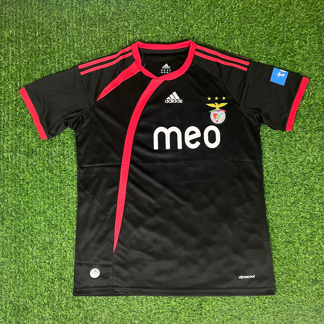 Maillot de football rétro noir Pablo Aimar 10 – Benfica 2009/2010 extérieur