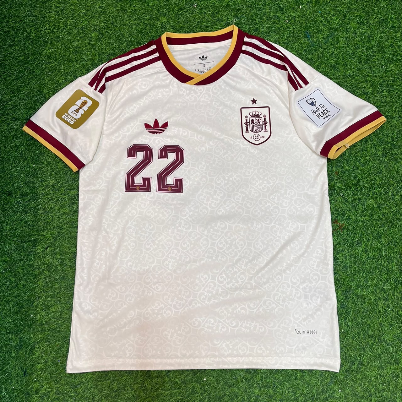 Pau Cubarsí 22 - Spain 2026 World Cup Away Football Jersey