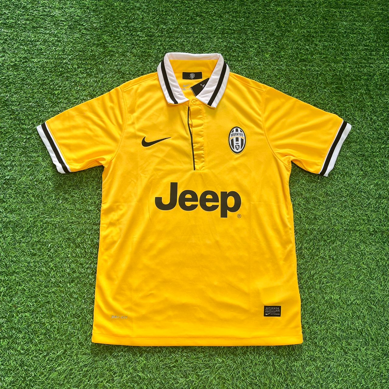 Arturo Vidal Juventus 2013/2014 Yellow Away Retro Football Jersey