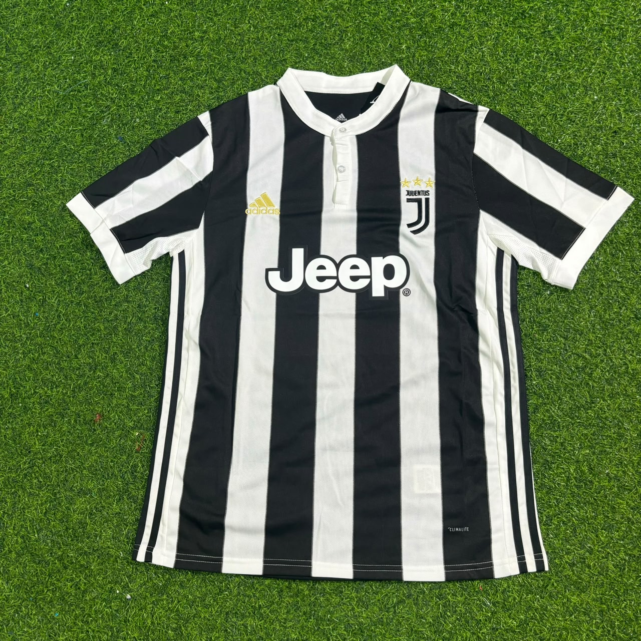 Paulo Dybala #10 Juventus 2017-2018 Retro Football Jersey