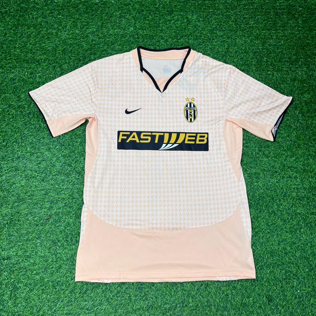 Pavel Nedvěd #11 Juventus 2003-2004 Away Retro Football Jersey