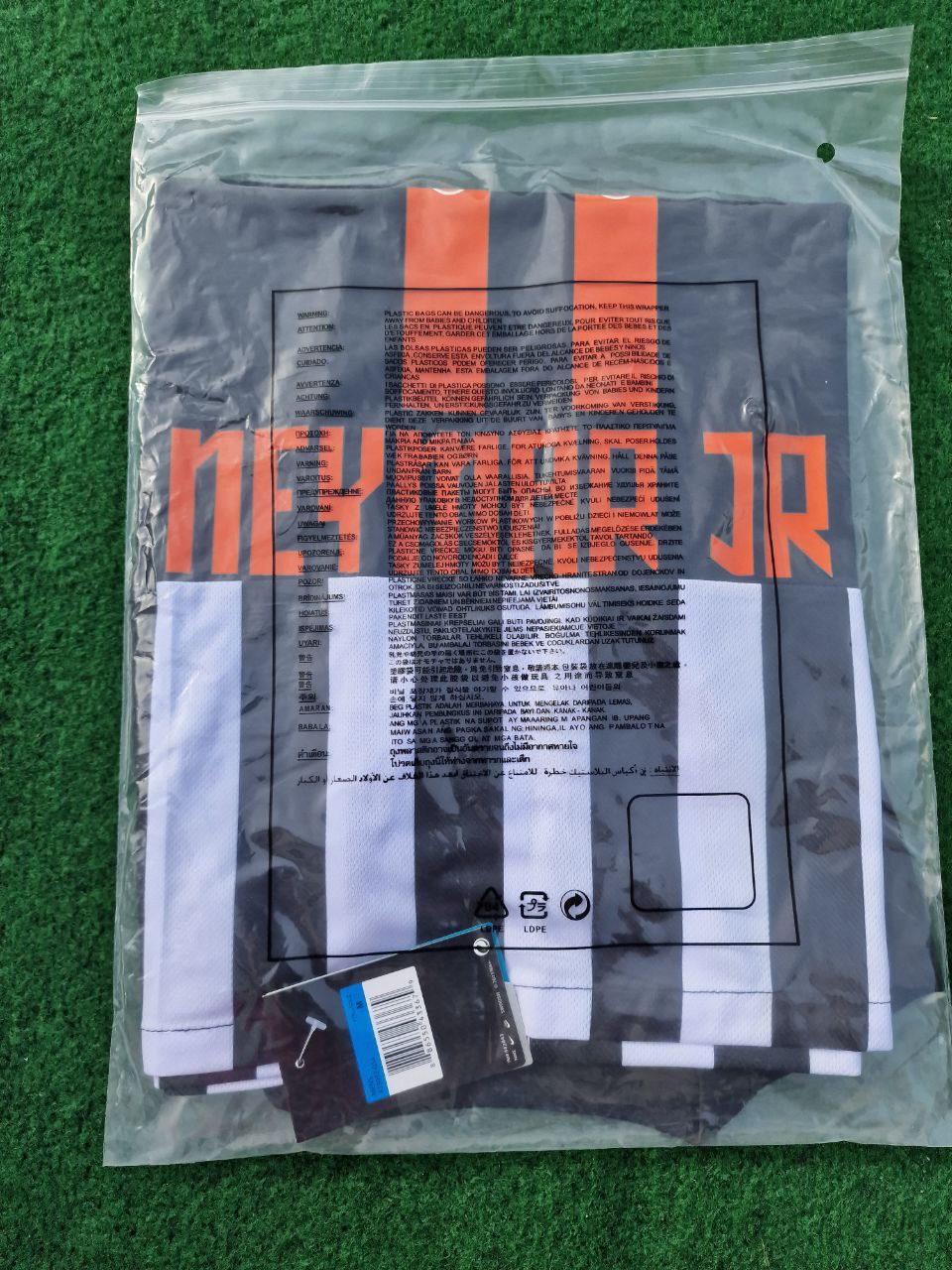 Neymar Jr Santos Fc 2009 2013 Black Retro Football Jersey Trikot