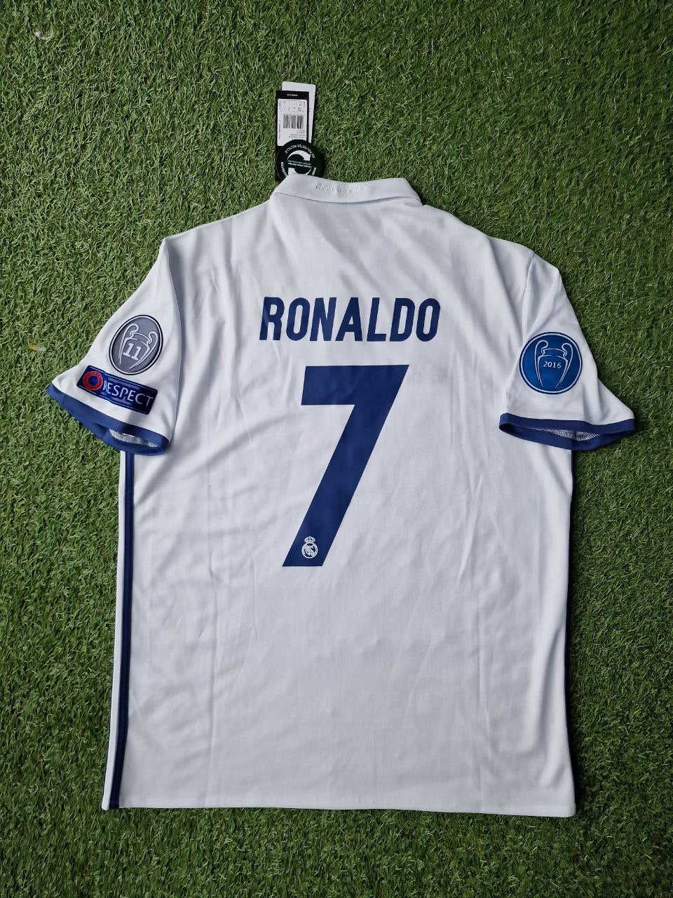 Cristiano Ronaldo Real Madrid White Retro Football Jersey Jersey Culture