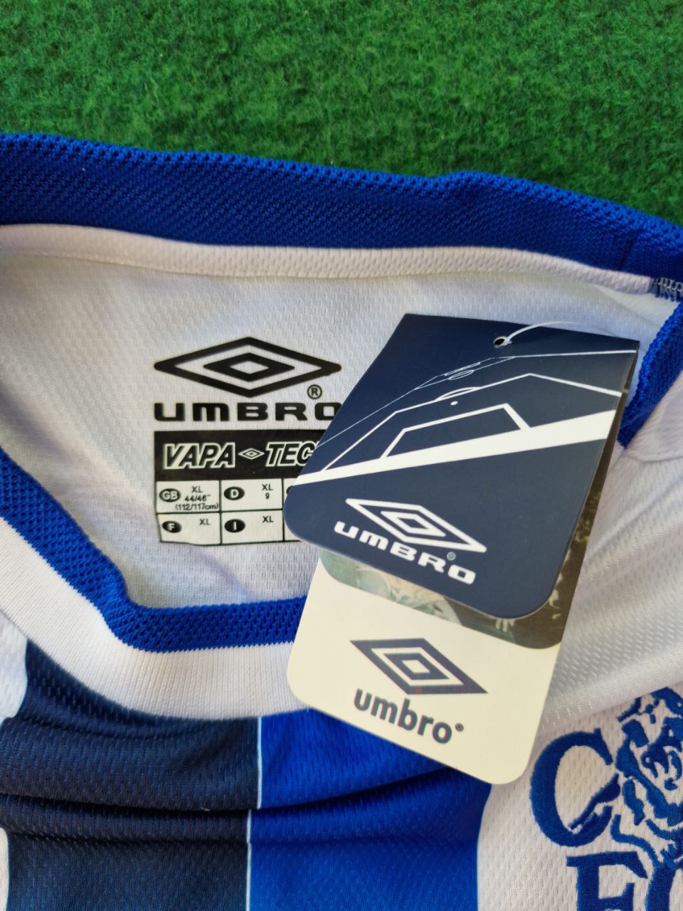 Frank Lampard Chelsea 2004 Retro Football Jersey Soccer Shirt