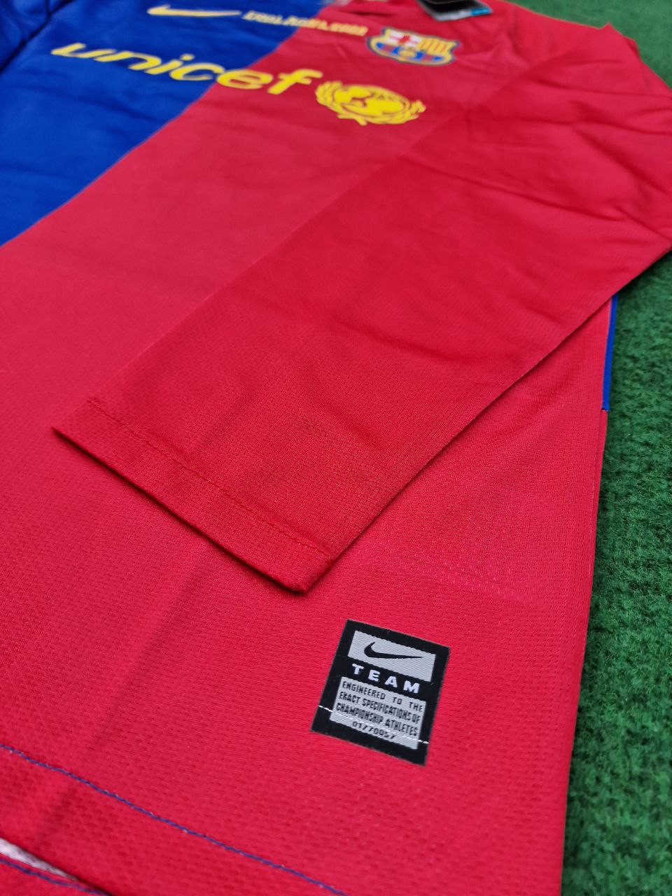 Andrés Iniesta 8 – Barcelona 2009 Final Retro Kit Jersey – | Trikot | Maillot Soccer Shirt