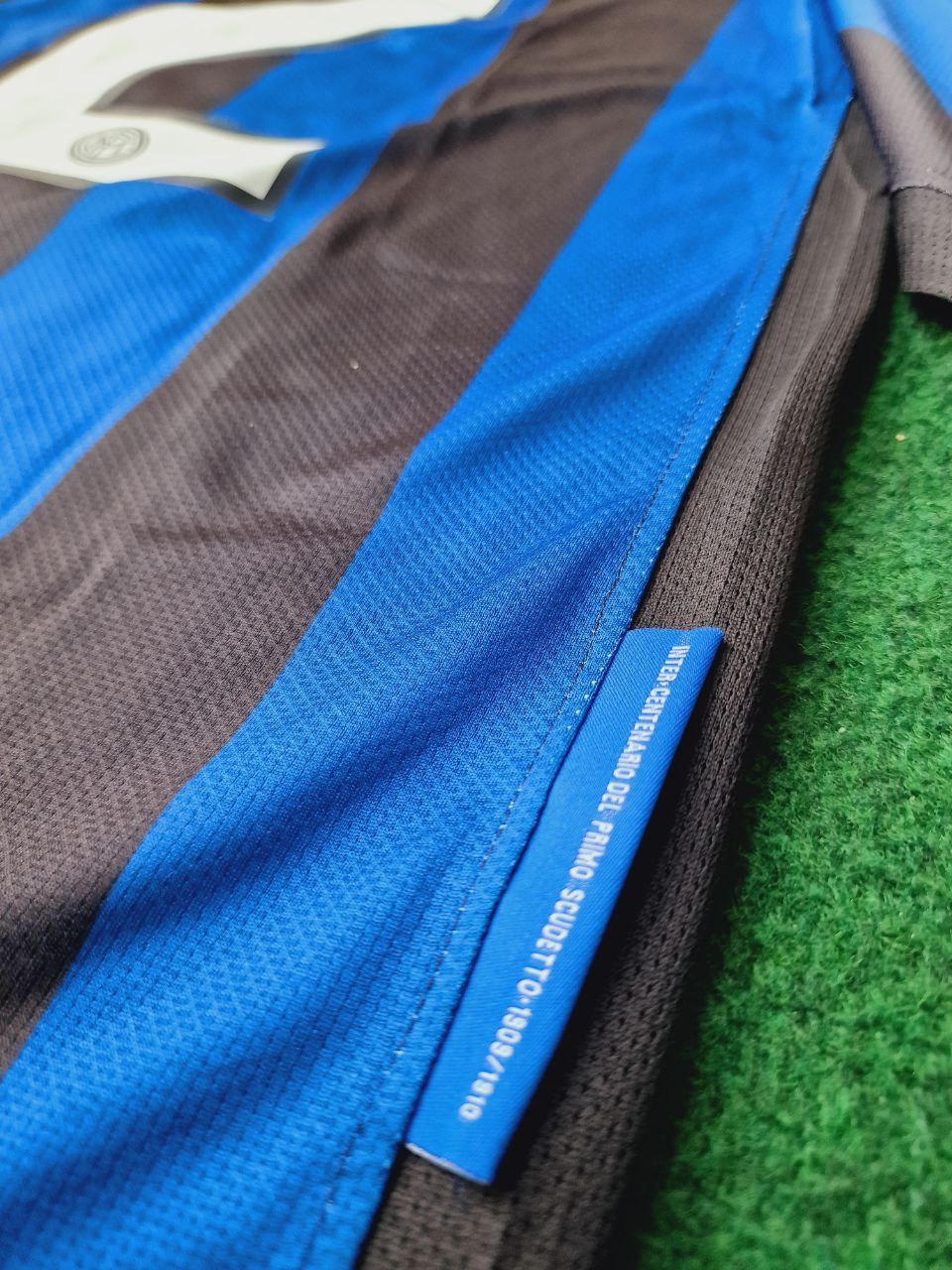 Mario Balotelli Inter Milan 2010 Champions League Final Retro Football Jersey Kit