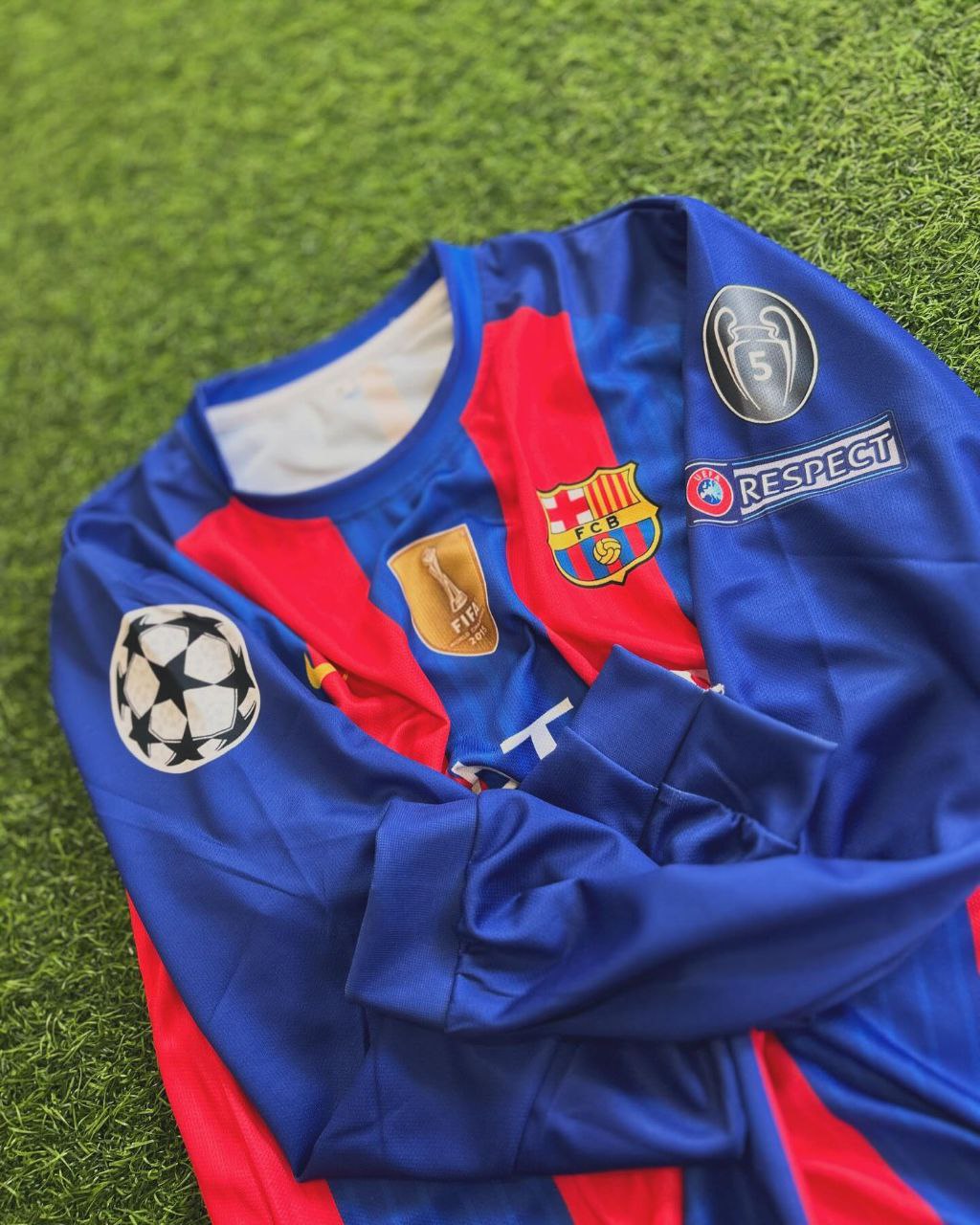 Gerard Pique Barcelona 2016 Special Edition Jersey with FIFA World Championship Patch Soccer Jersey