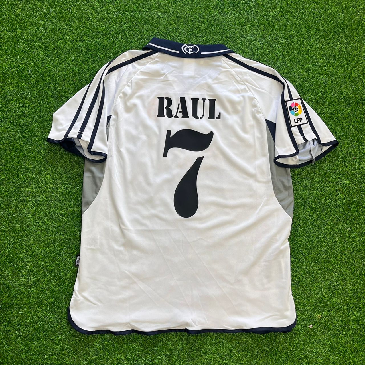 Raúl Real 2000 Retro Football Jersey Kit