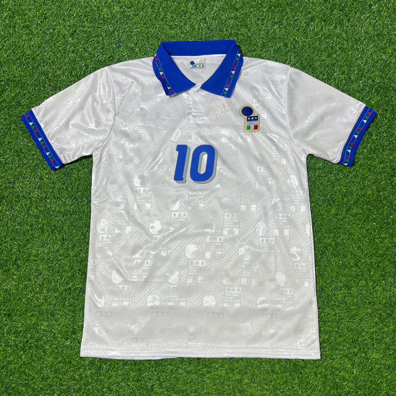 Roberto Baggio Italy 1994 World Cup White Retro Football Jersey Kit
