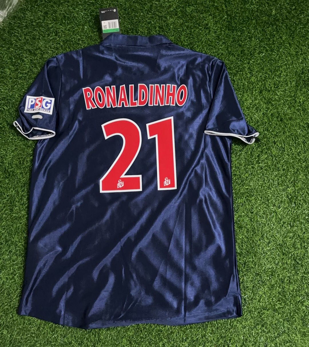 Ronaldinho Gaucho 2001 Retro Black Football Jersey Kit