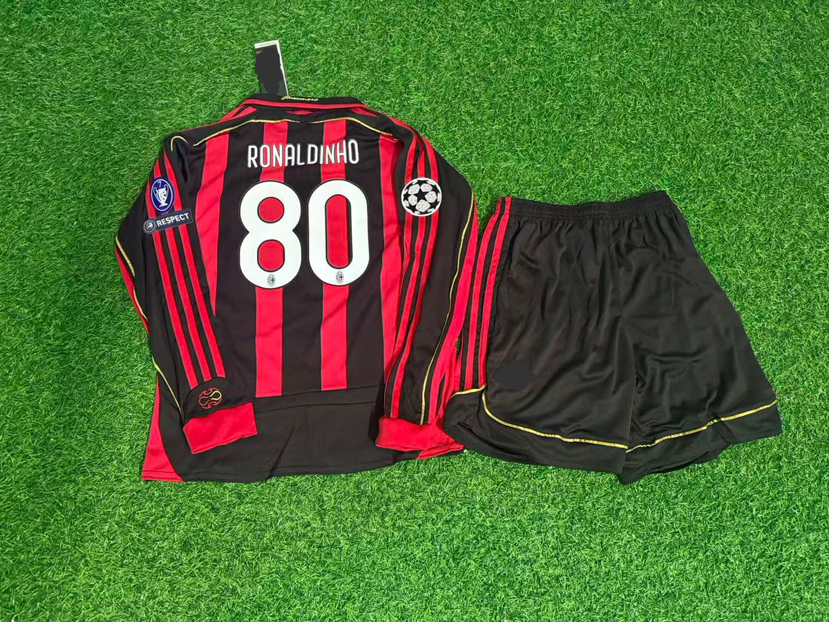 Ronaldinho GaĂșcho AC Milan 2009 Home Long Sleeve Retro Football Jersey Kit
