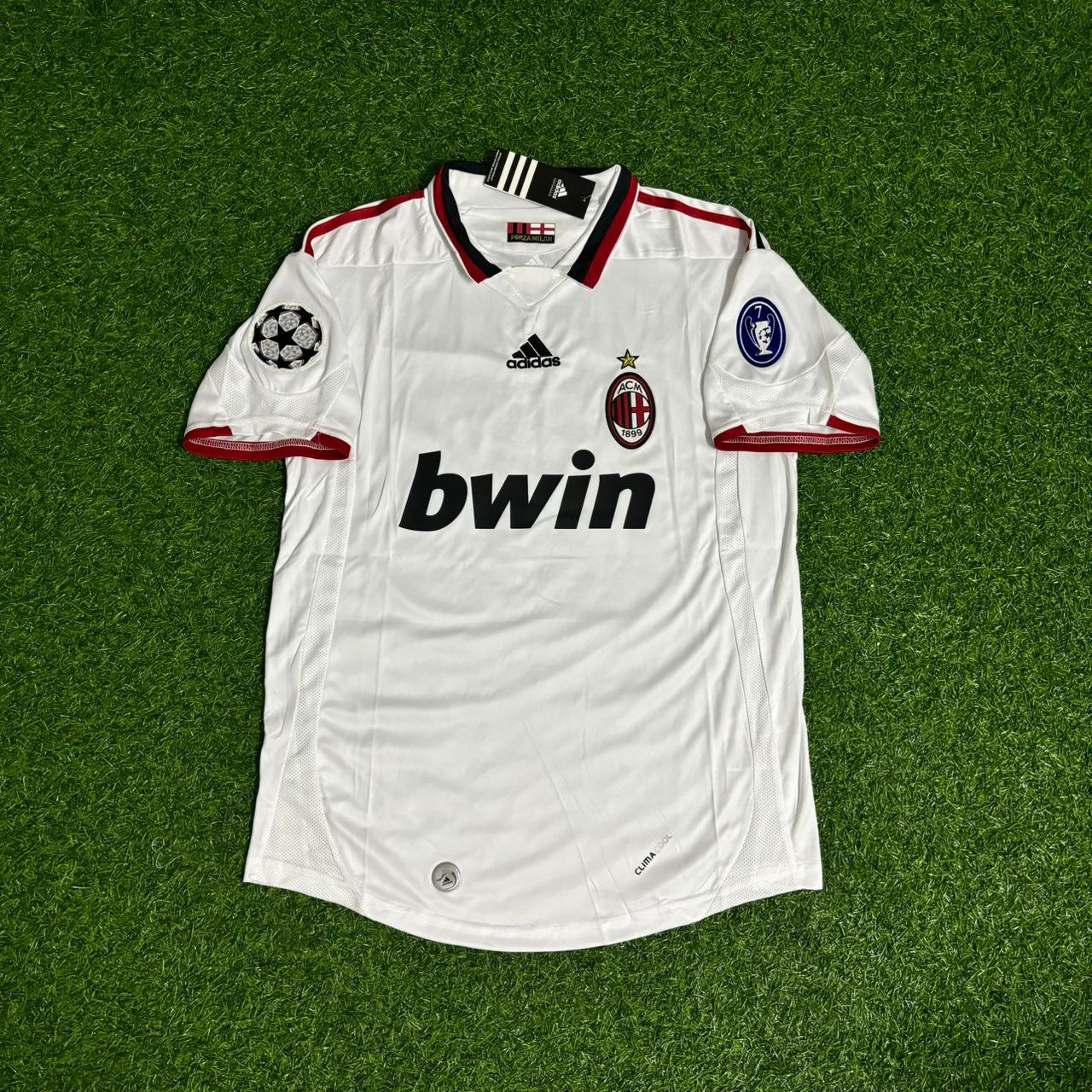Ronaldinho Gaucho AC Milan 2009-2010 White Kids Retro Football Jersey Trikot