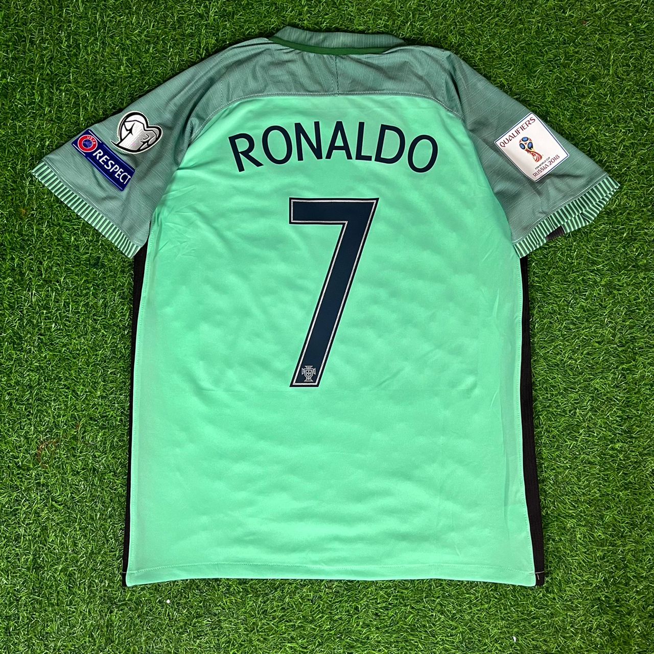 Cristiano Ronaldo Portugal 2018 World Cup Kids Retro Football Jersey Kit