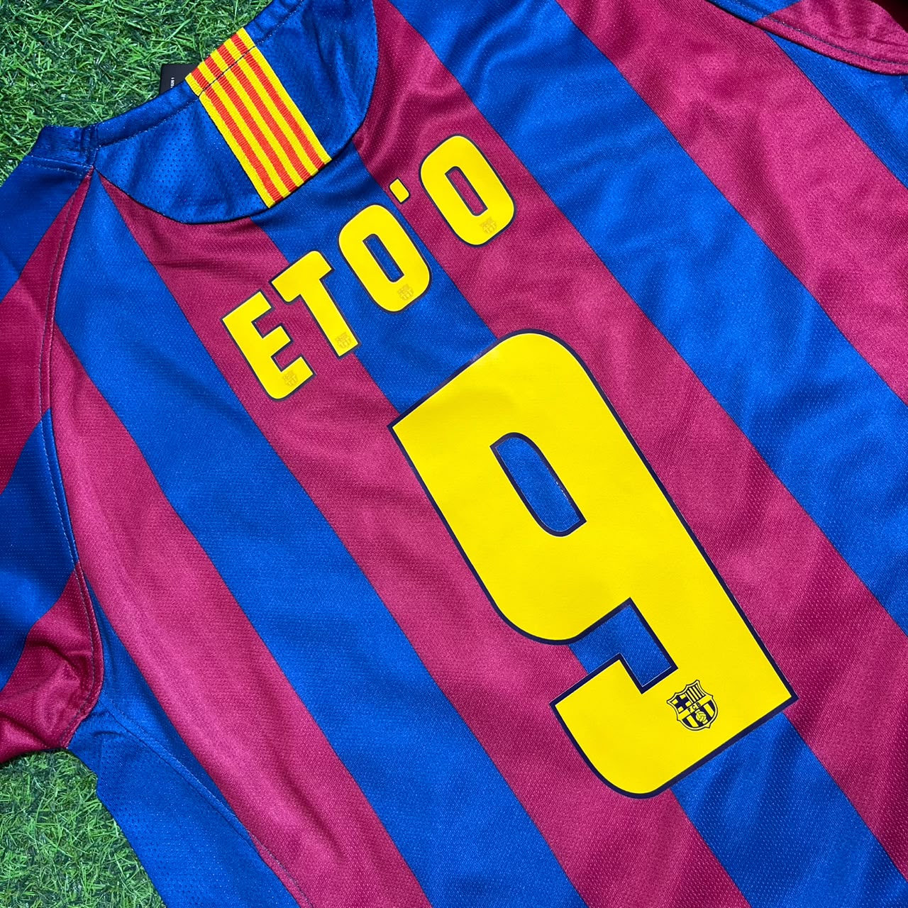 Samuel Eto'o Barcelona 2005-2006 Long Sleeve Kids Retro Football Jersey