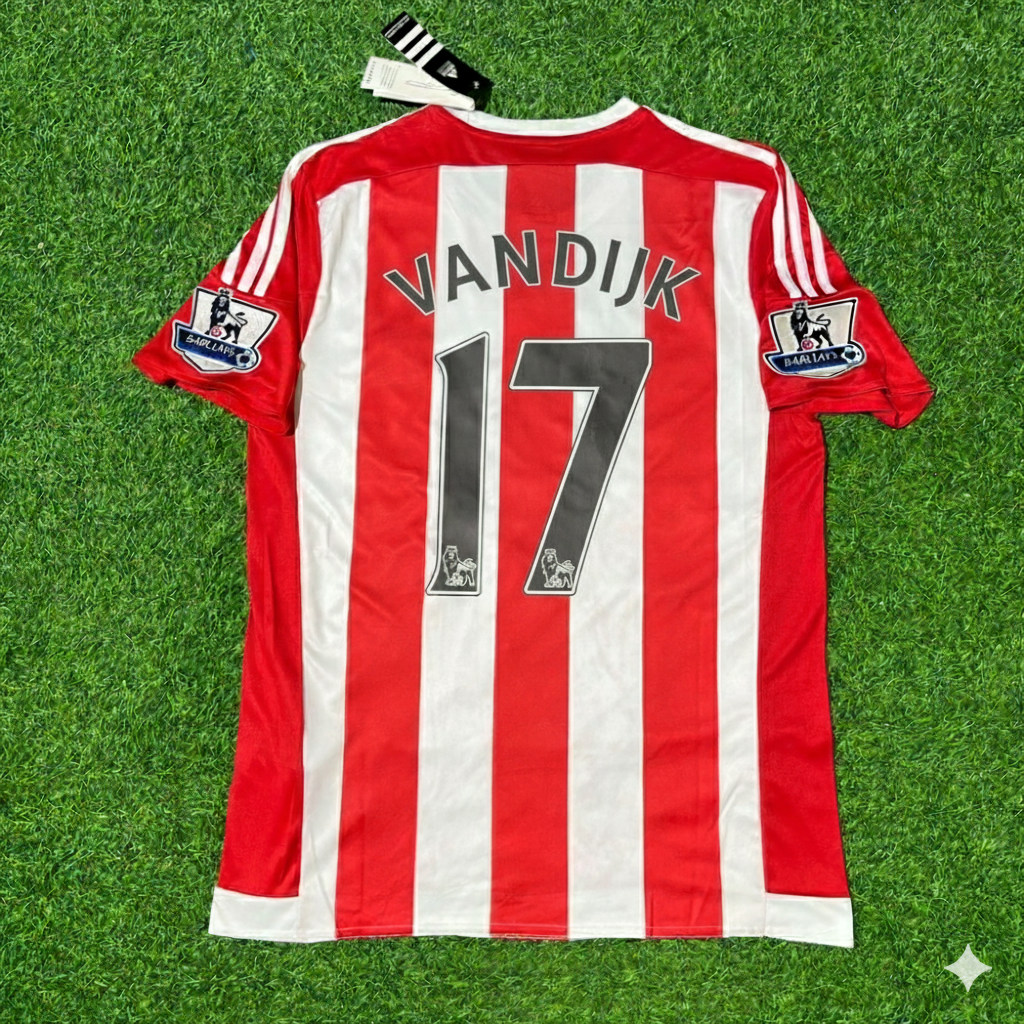 Maillot de football rétro domicile de Virgil Van Dijk pour Southampton, saison 2015/16
