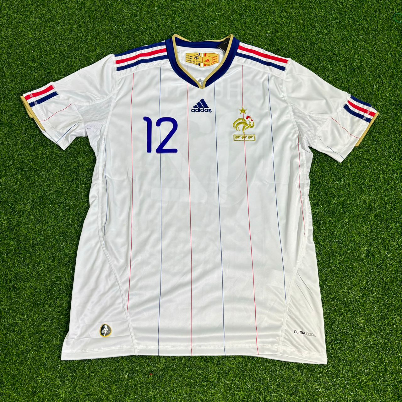 Thierry Henry France EURO 2004 Retro Football Jersey Kit