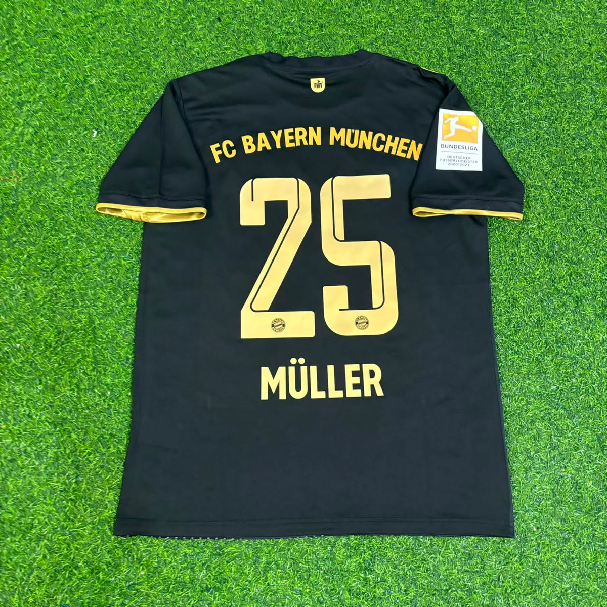 Thomas MĂŒller Bayern Munich 2021-2022 Away Football Jersey