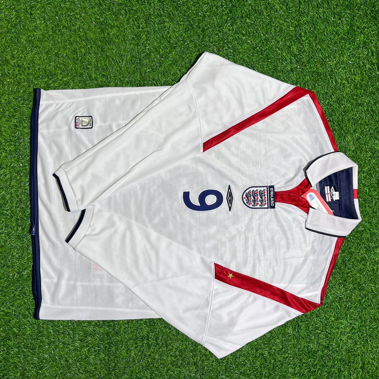 Wayne Rooney #9 England Euro 2004 Home Long Sleeve Retro Jersey