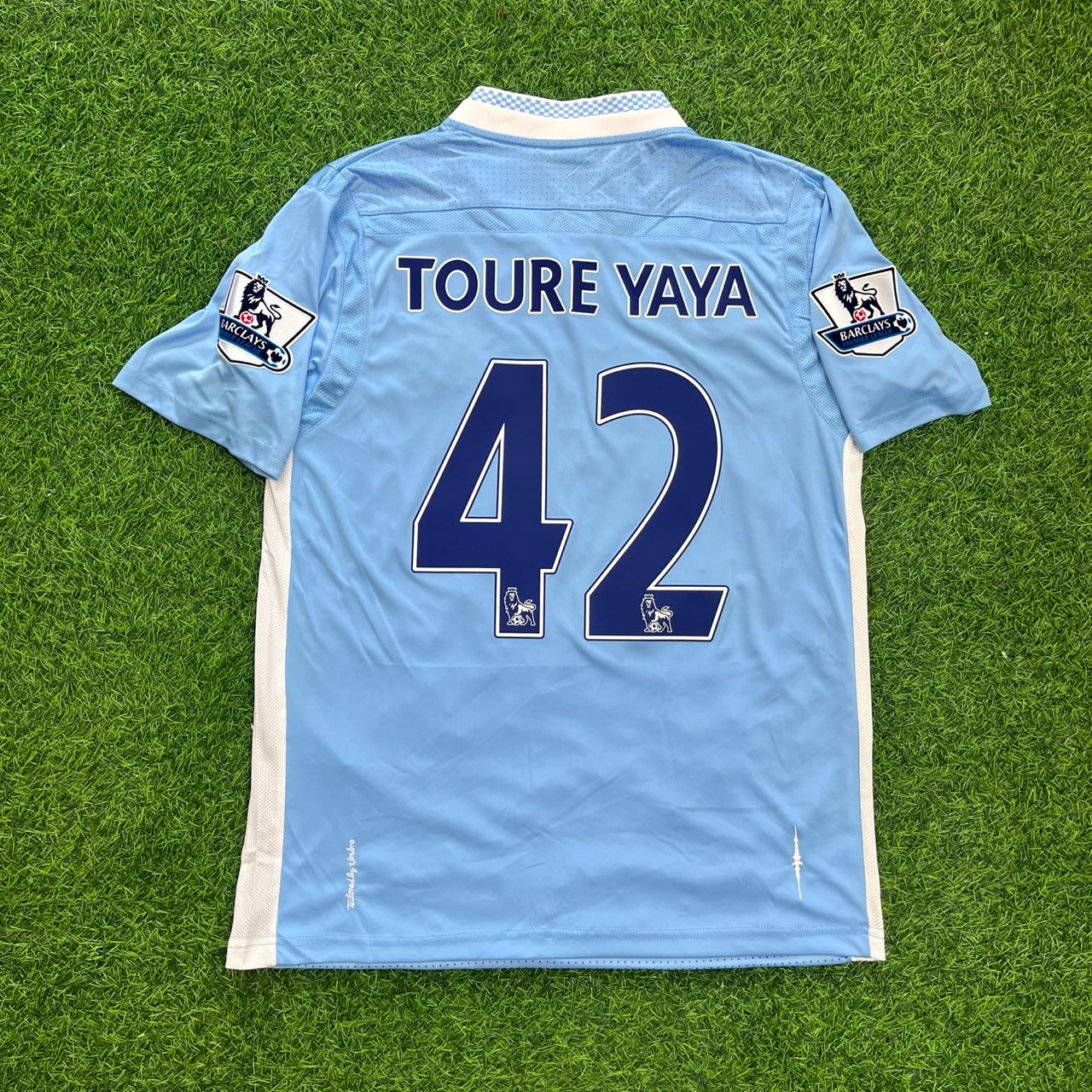 yaya-toure-manchester-city-