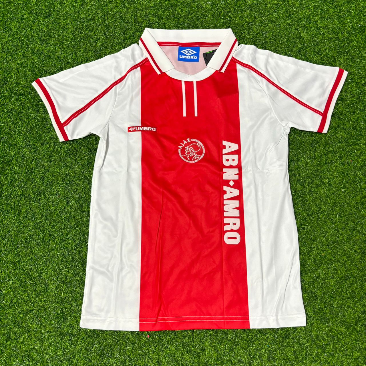Zlatan Ibrahimović Ajax 2000s White Retro Football Jersey