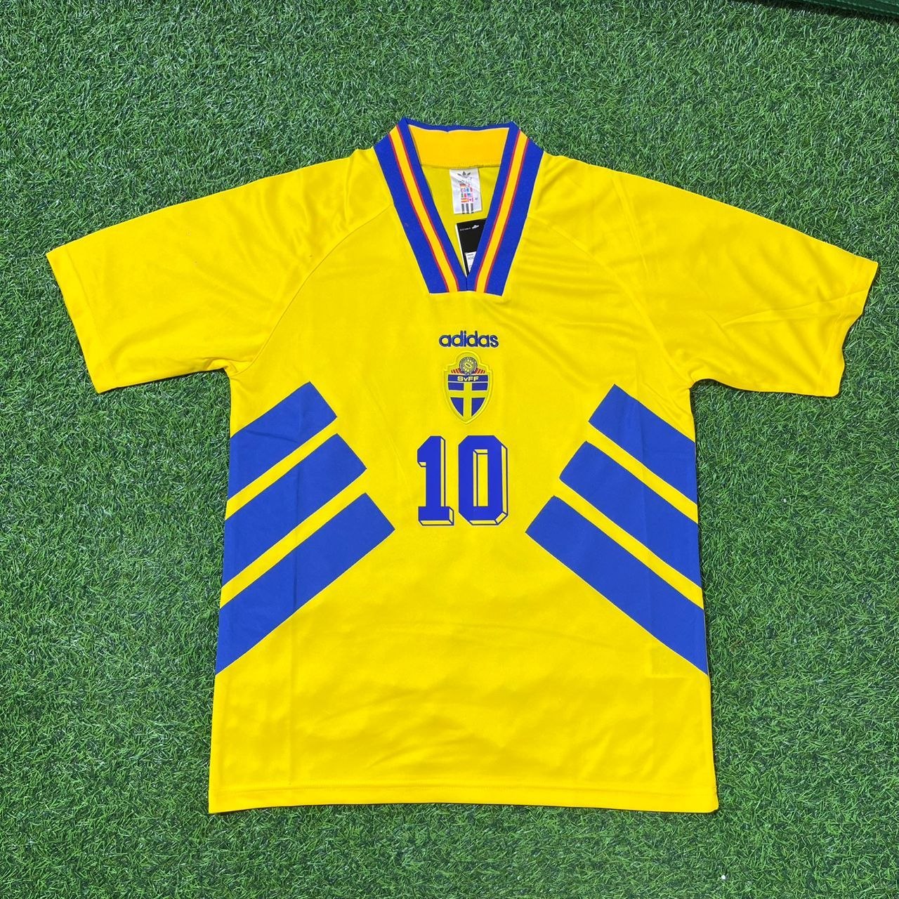 Zlatan Ibrahimovic Sweden Retro Football Jersey Kit
