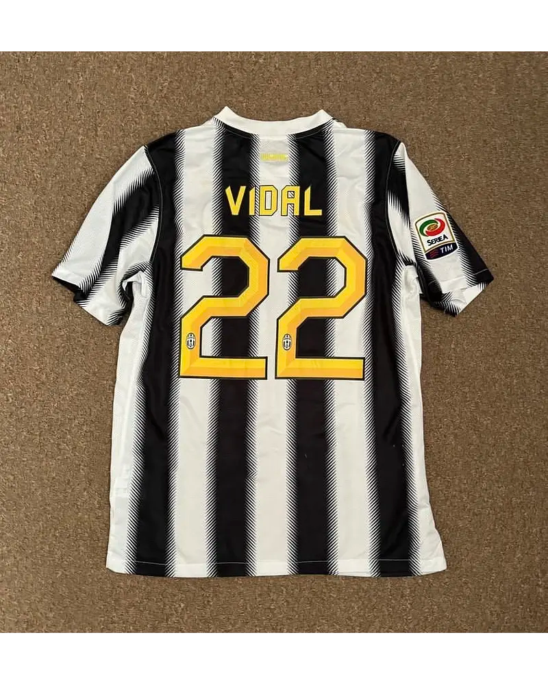 Artur Vidal Juventus Domicile 2011 2012 Saison Maillot Rétro Trikot