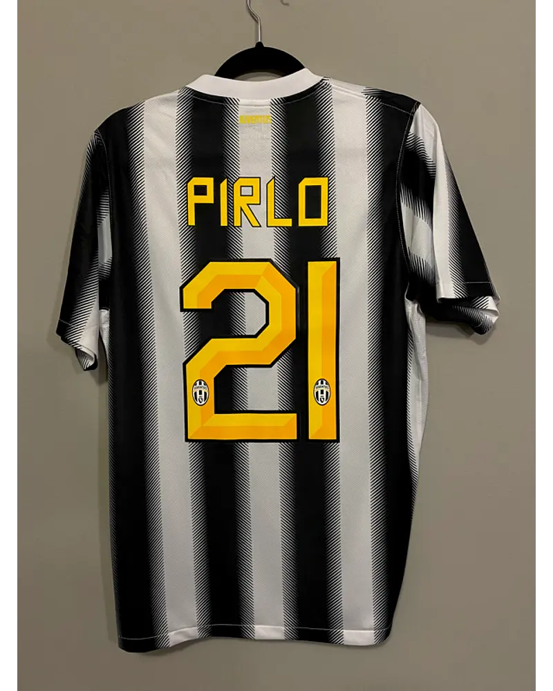 Andrea Pirlo Juventus Home 2011 2012 Saison Rétro Maillot Trikot