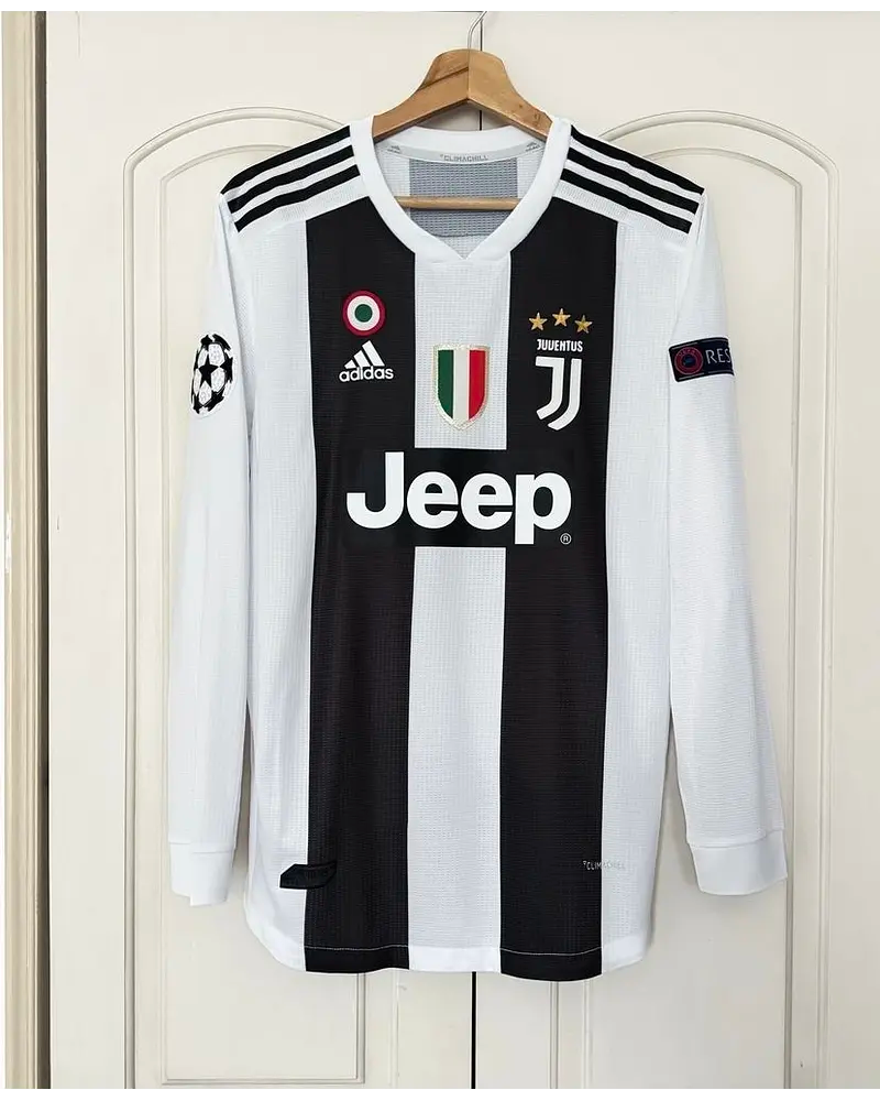 Cristiano Ronaldo Juventus Retro-Fußballtrikot