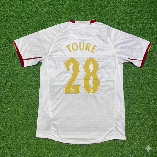 Kolo Toure #28 Arsenal 2004 2005 Away Retro White Jersey