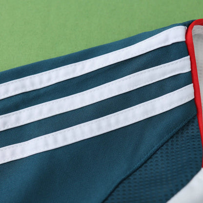 Maillot rétro Liverpool 2006-2008 extérieur blanc rétro