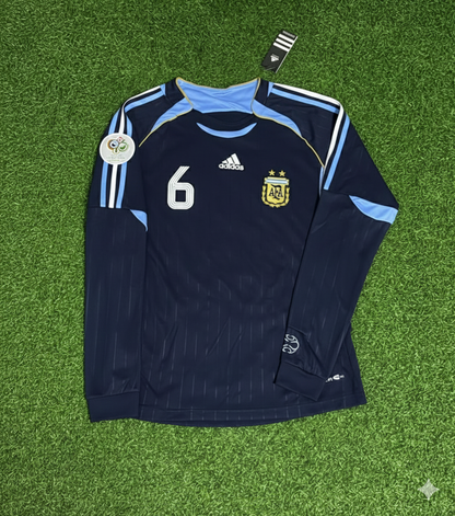 Gabriel Heinze Argentina 2006 World Cup Long Sleeve Retro Football Jersey Kit
