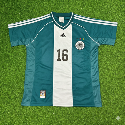 Maillot de football rétro extérieur de l'Allemagne, porté par Dietmar Hamann lors de la Coupe du Monde 1998.