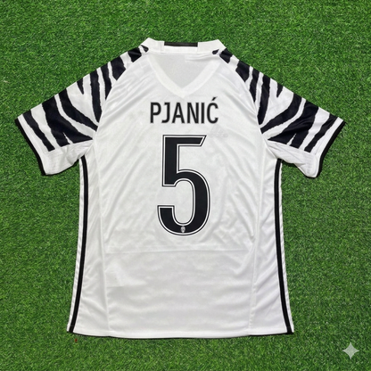 Miralem Pjanic #5 Juventus 2016 2017 Away White Retro Football Jersey