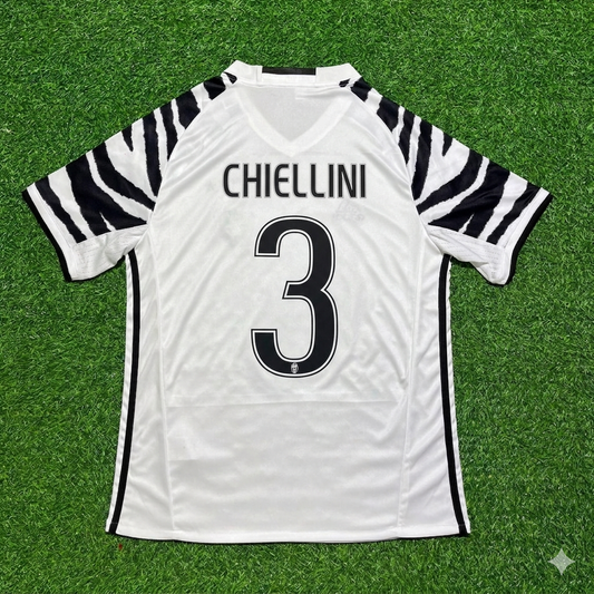 Giorgio Chiellini #3 Juventus 2016 2017 Away White Retro Football Jersey