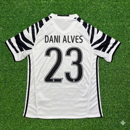 Dani Alves #23 Juventus 2016 2017 Away White Retro Football Jersey