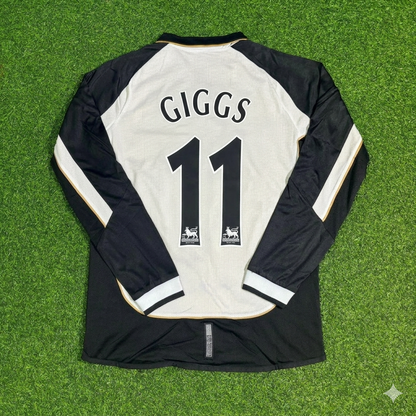 Maillot rétro réversible Ryan Giggs #11 Manchester United 2001-2002