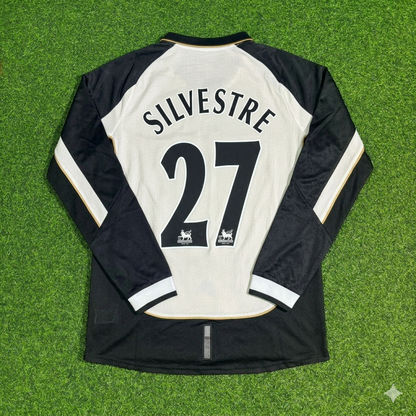 Mikaël Silvestre #27 Manchester United 2001-2002 Reversible Retro Jersey