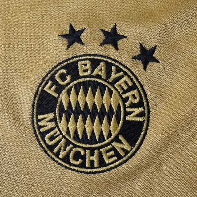Bayern München 04/05 Season Away Retro Jersey Trikot Soccer Shirt
