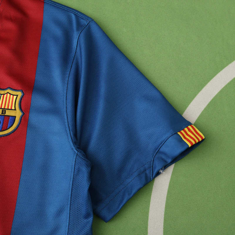 Barcelona 2006-07 Season Home  Retro Jersey Trikot Soccer Shirt