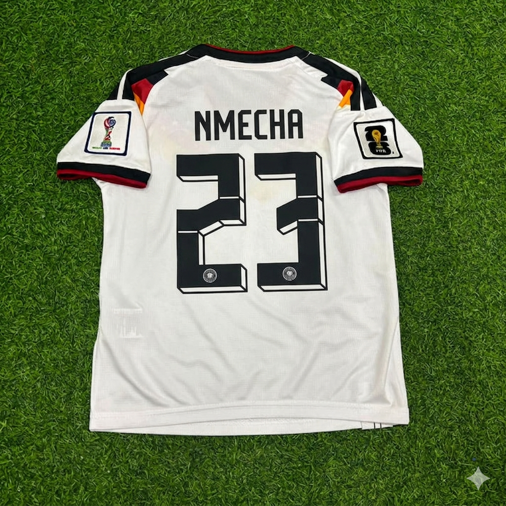Maillot domicile de l'Allemagne pour la Coupe du Monde 2026 (Felix Nmecha)