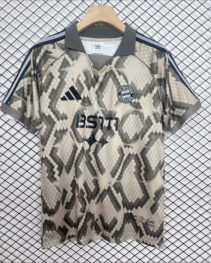Bayern München New Polo Neck Polokragen Tshirt