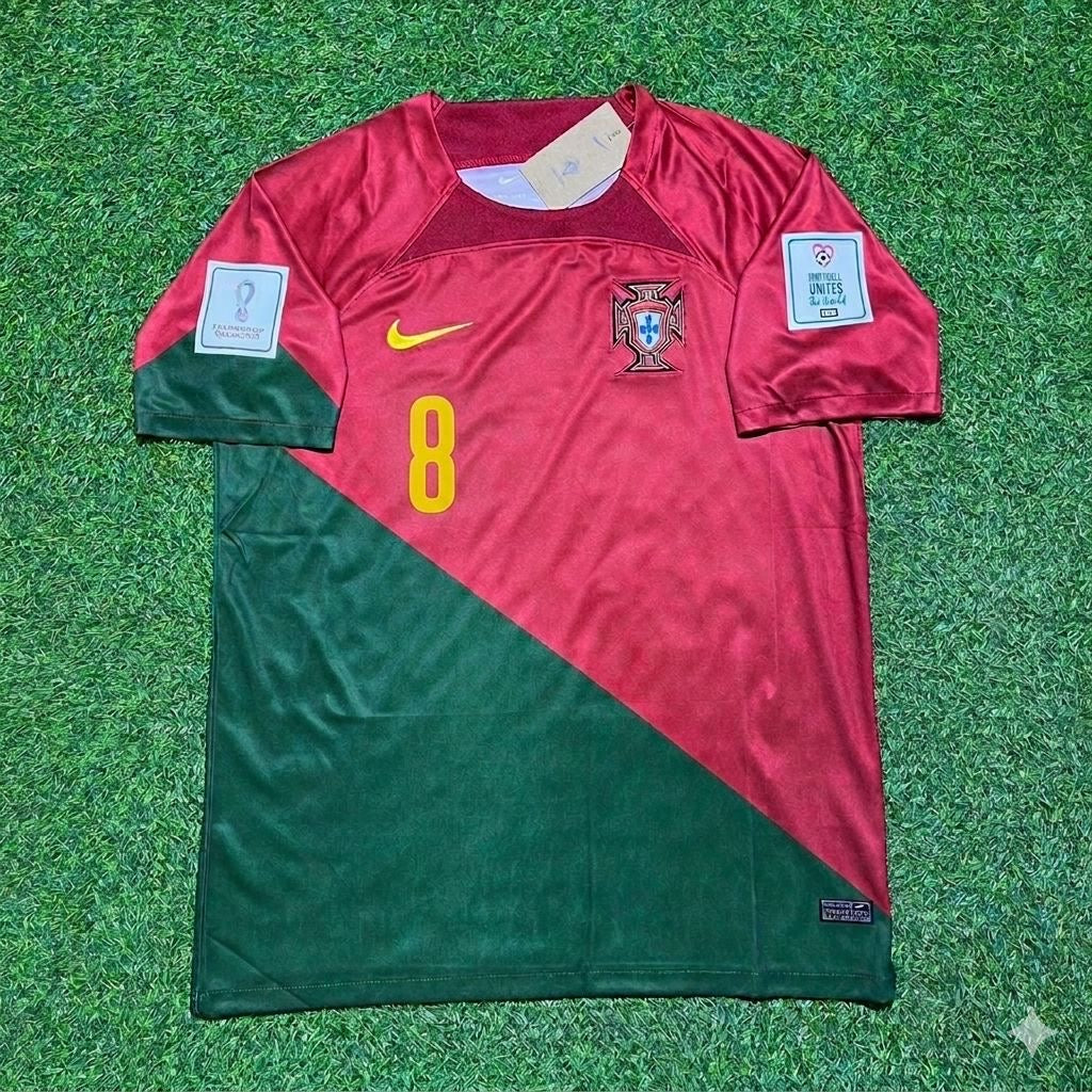 Bruno Fernandes #8 Portugal 2022 World Cup Home Retro Football Jersey