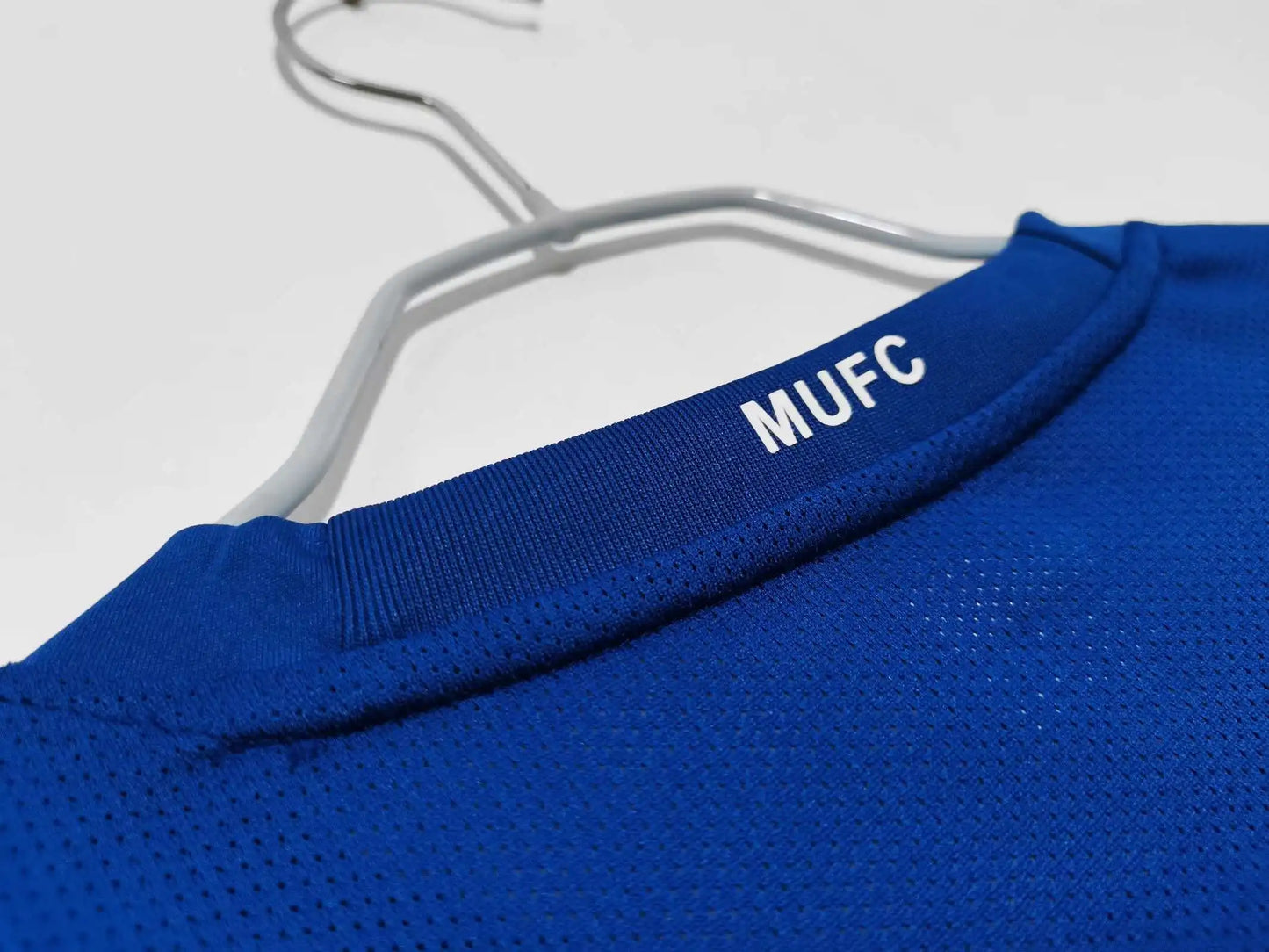 Manchester United 2008-2009 Blue Retro Fan Version