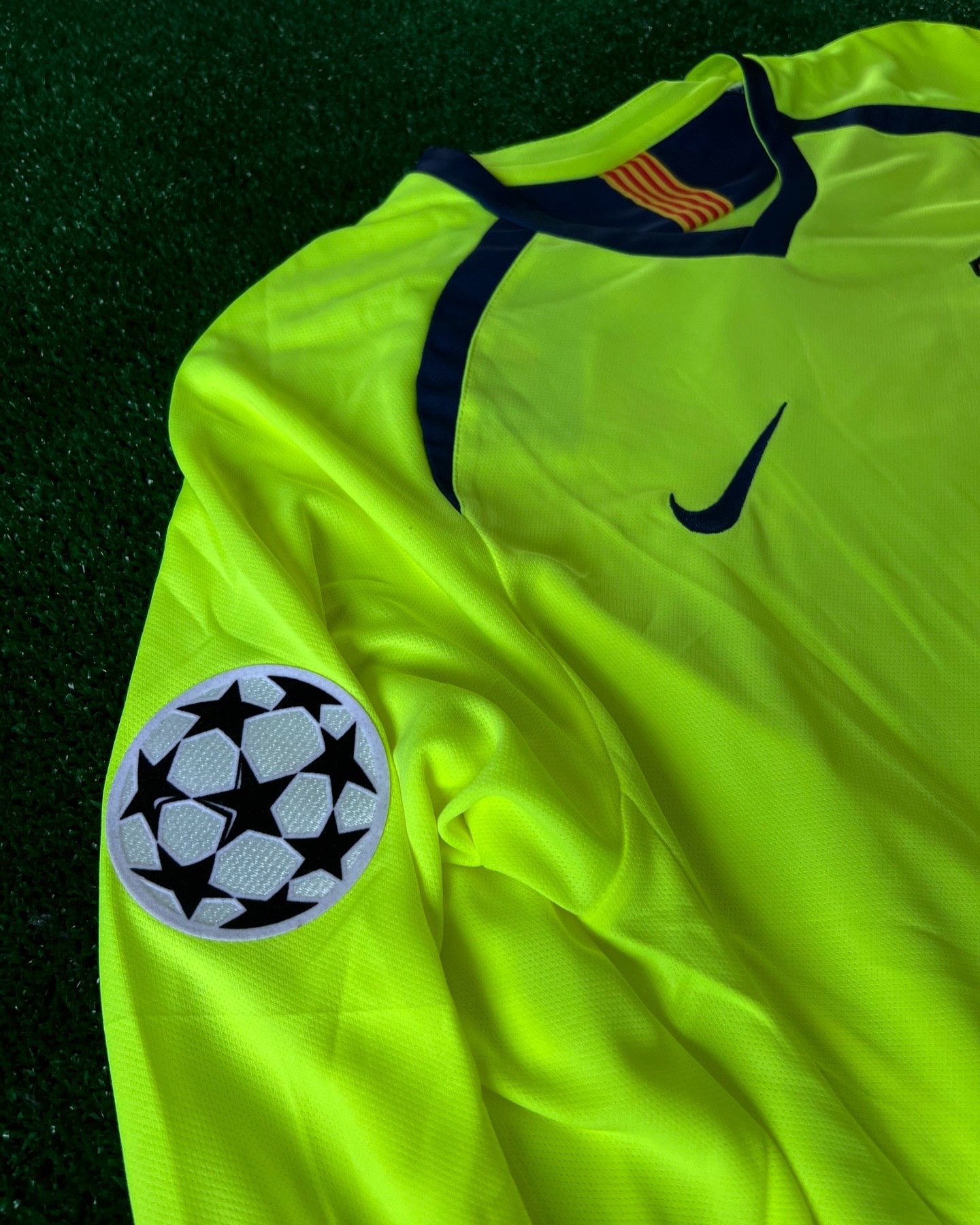 Maillot domicile du FC Barcelone 2006-07 - Kit Legacy Maillot domicile du FC Barcelone 2006-07 - Kit Legacy